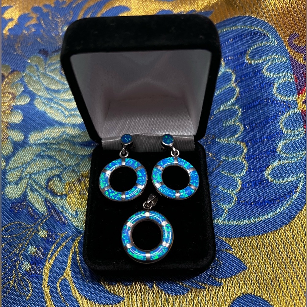 Created Blue Opal 925 Sterling Silver Inlay Earring And Pendant Set